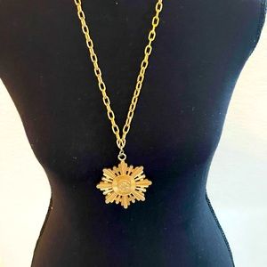 Little league auxiliary vintage gold medallion W chain  14”L medallion is 2 1/2